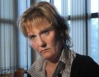 Nadine Morano totalement ridiculisée par le journaliste Jean-Jacques Bourdin Nadine Morano totalement ridiculisée par le journaliste Jean-Jacques Bourdin