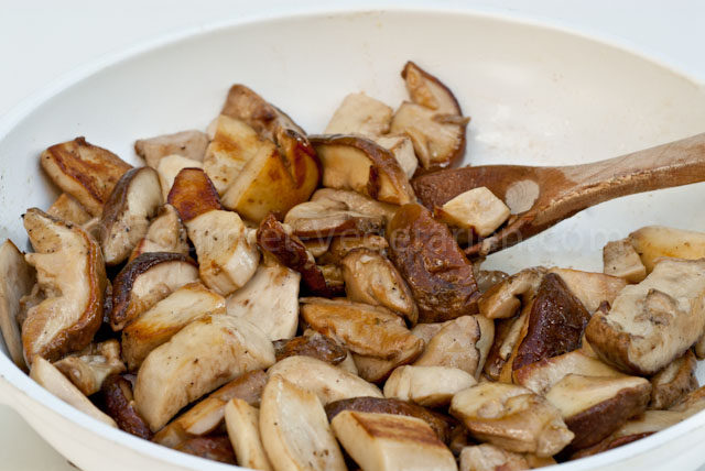 Cèpes Têtes et Queues poêle Cèpes Têtes et Queues poêle